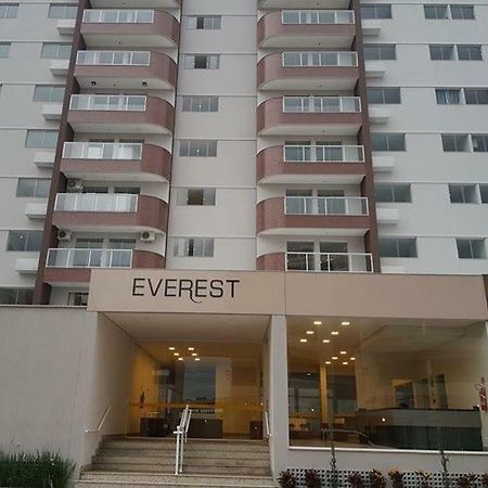 Everest Flat Service Caldas Novas Exterior foto